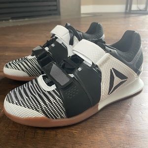 Reebok weight lifting shoes
